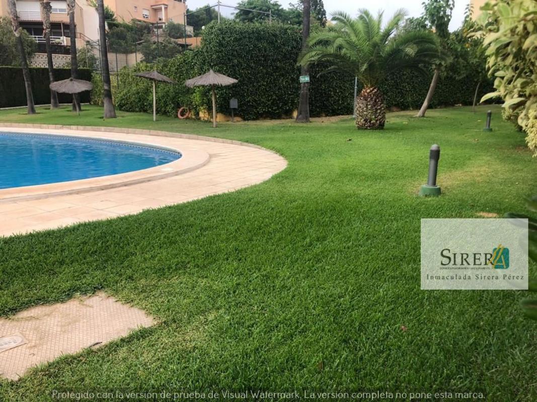 Продажа таунхауса в  Chalet adosado en Cabo de las Huertas, Alicante / Alacant , Аликанте / Алакант photo 2