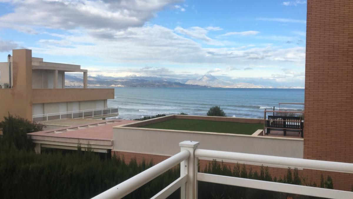Properties for sale and rent in Spain photo 5
