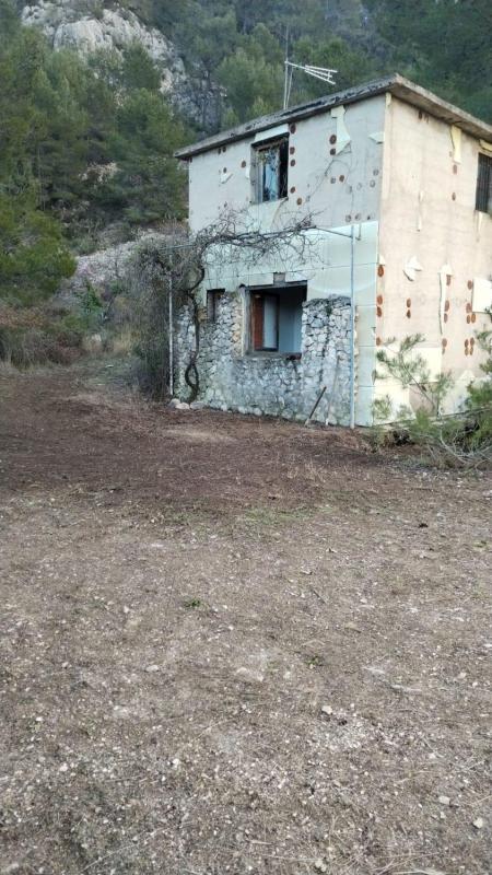 Продажа загородного участка в Finca rústica en Confrides , Конфридес photo 2
