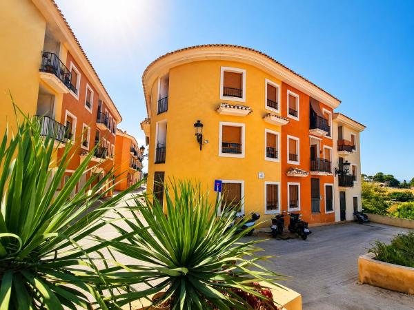 Venta de piso en Piso en Calle d'Alcoi, 5, Xirles, Polop, Polop
photo 1