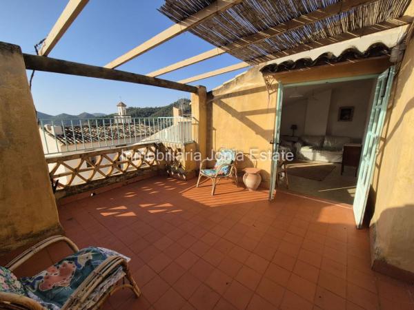 Chalet wolnostojący na sprzedaż w  Casa o chalet en Sella, Sella photo 2