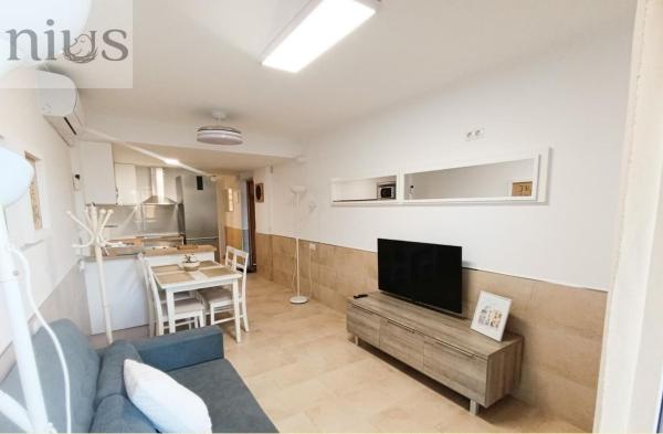 Apartment for sale in Piso en Carretera del Port, Platja Vila Joiosa, La Villajoyosa / Vila Joiosa, La Villajoyosa / Vila Joiosa thumbnail 2