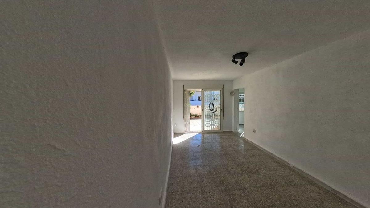 Properties for sale and rent in Spain photo 2