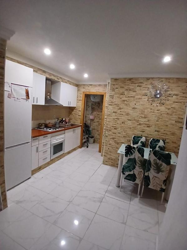 Venta de piso en Piso en Calle Irlanda, Pueblo Levante, Benidorm, Benidorm
photo 1