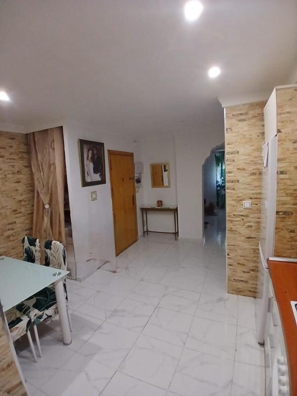 Venta de piso en Piso en Calle Irlanda, Pueblo Levante, Benidorm, Benidorm
photo 2
