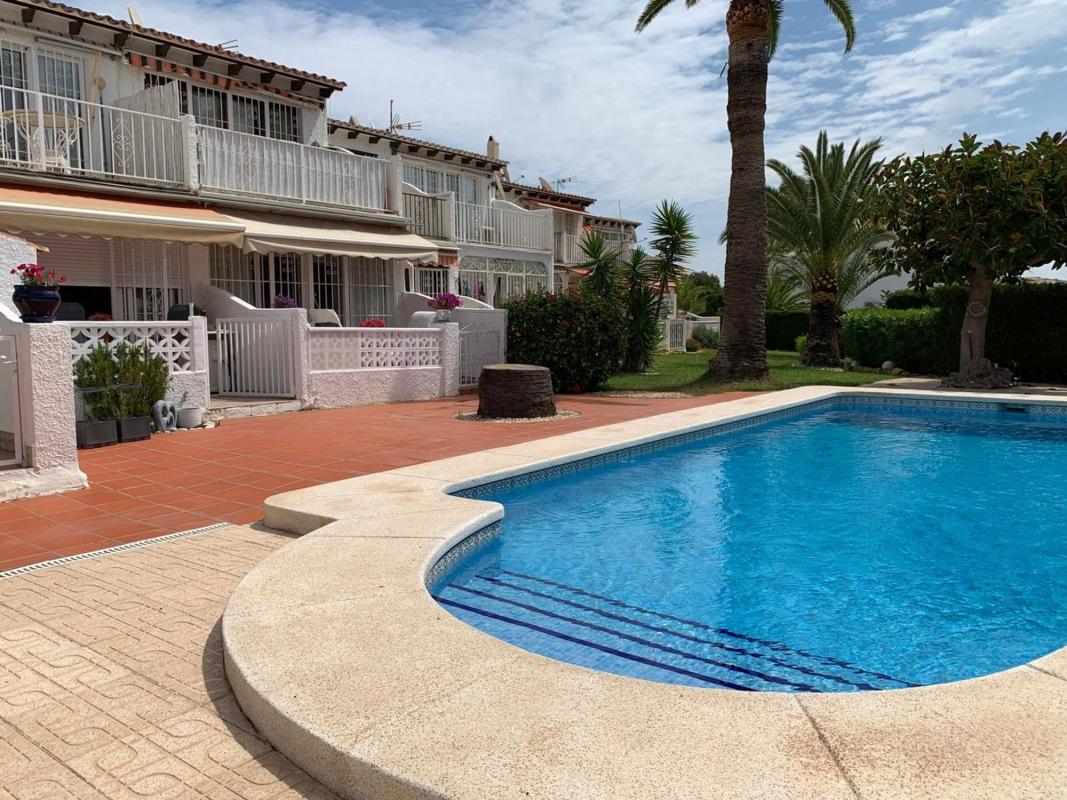 Venta de piso en Piso en Pla de la figuereta, La Nucia Pueblo, La Nucia, La Nucia
photo 1