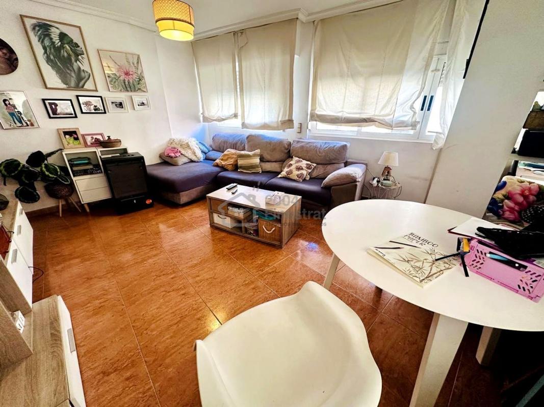 Продажа квартиры на Piso en Calle Gabriel Miró, Poble Nou - Montiboli, La Villajoyosa / Vila Joiosa, Ла Виллахойоса / Вила Хойоса
photo 1
