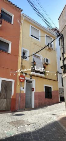 Casa de pueblo en Calle Santa Bàrbara, Callosa d'En Sarria photo 1
