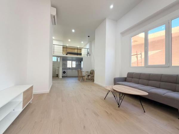 Venta de piso en Piso en Calle Asturias, Playa de Poniente, Benidorm, Benidorm
 photo 2
