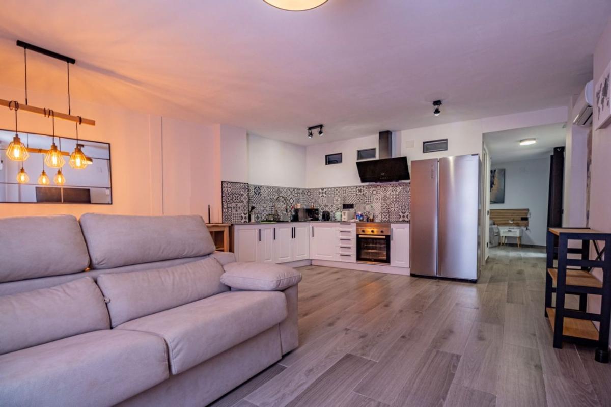 Продажа квартиры на Piso en Altea Pueblo, Altea, Алтея
photo 1