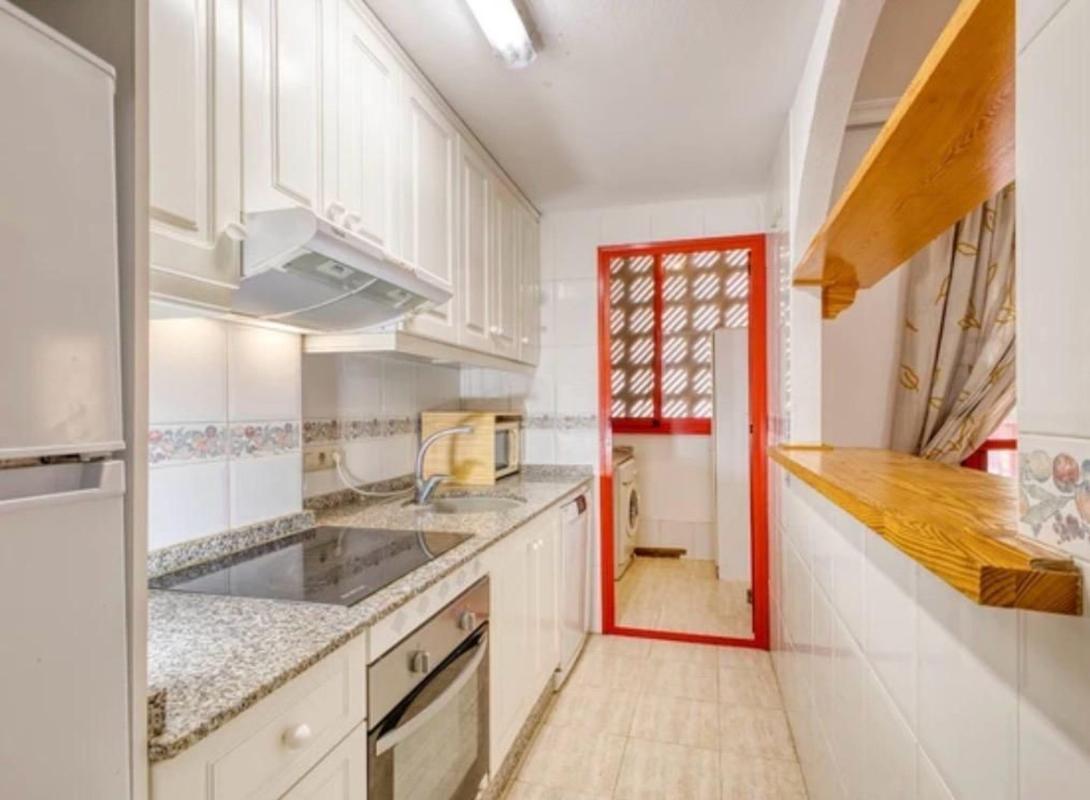 Продажа квартиры на Piso en Platja Vila Joiosa, La Villajoyosa / Vila Joiosa, Ла Виллахойоса / Вила Хойоса
photo 3