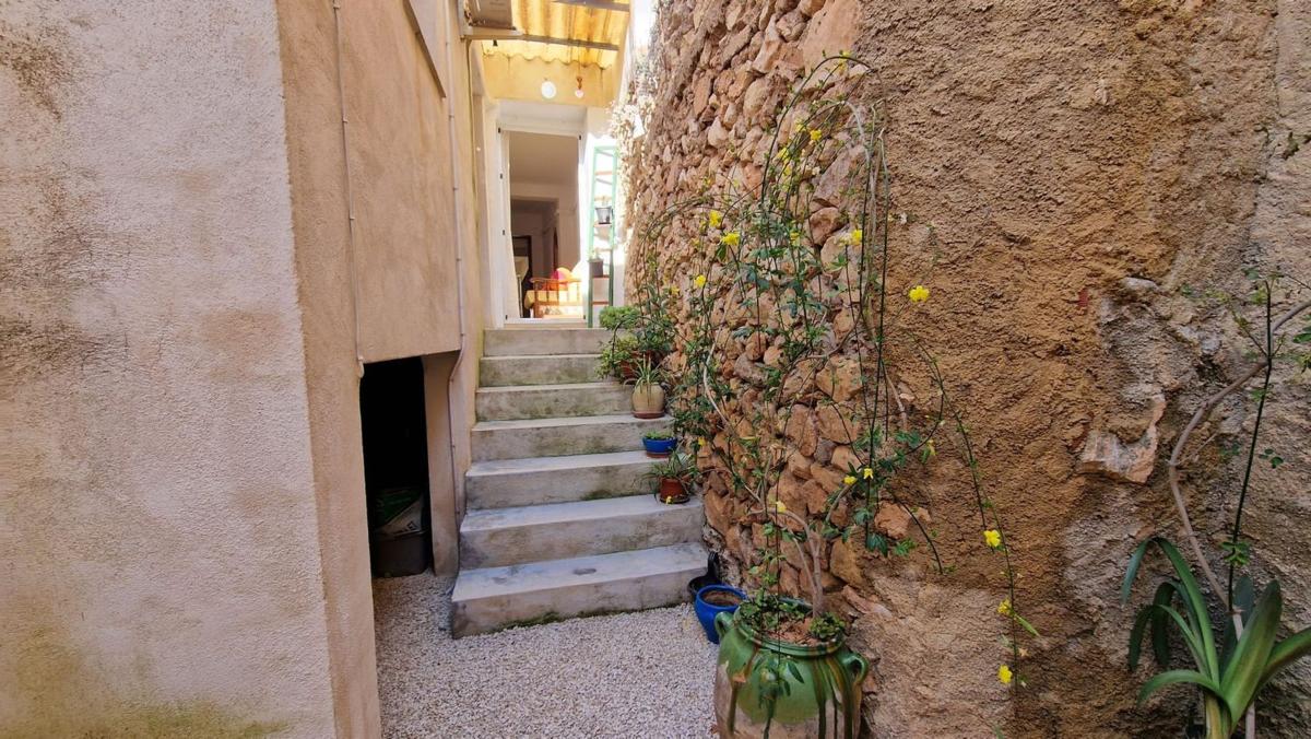 Venta de chalet adosado en Chalet adosado en Alcoi-xirles, Xirles, Polop , Polop photo 2
