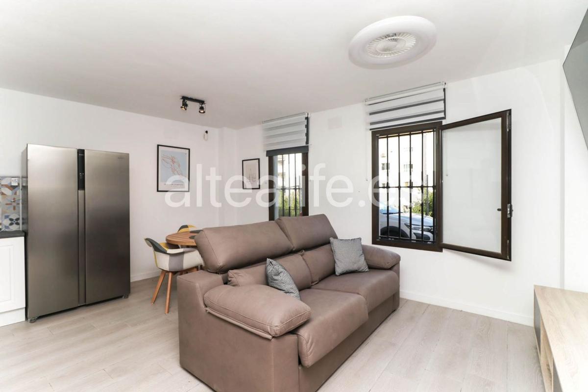 Продажа квартиры на Piso en Calle la Sèquia, Altea Pueblo, Altea, Алтея
photo 4