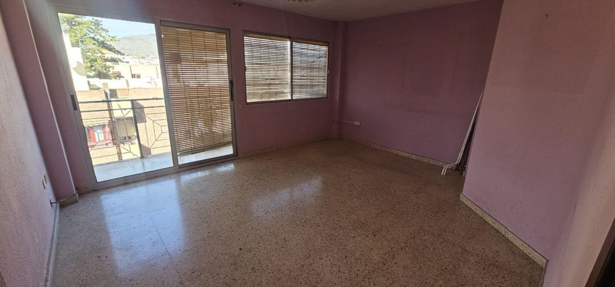 Продажа квартиры на Piso en Calle Colón, 72, Platja Vila Joiosa, La Villajoyosa / Vila Joiosa, Ла Виллахойоса / Вила Хойоса
photo 2