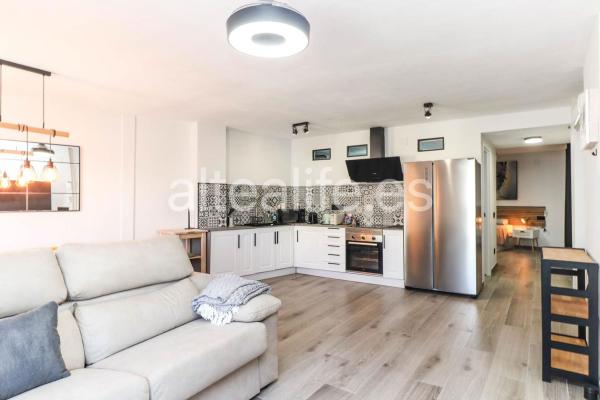 Продажа квартиры на Piso en Calle la Sèquia, Altea Pueblo, Altea, Алтея
 photo 1