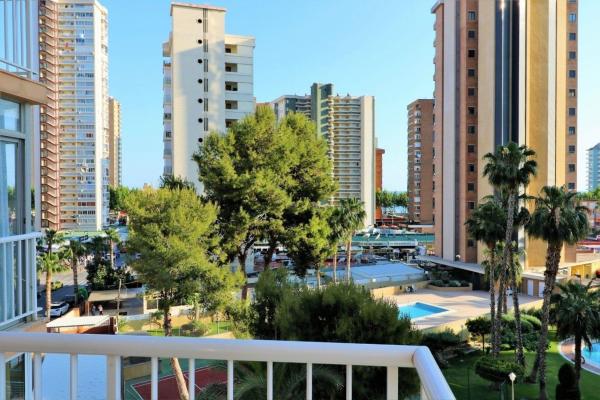Venta de piso en Piso en Playa de Levante, Benidorm, Benidorm
thumbnail 2
