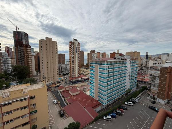 Продажа квартиры на Piso en Zona Sierra Helada, Benidorm, Бенидорм
 photo 1