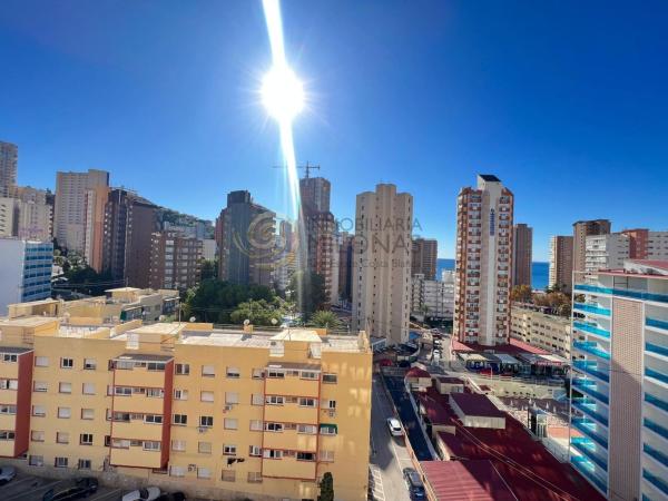 Venta de piso en Piso en Zona Sierra Helada, Benidorm, Benidorm
 photo 1