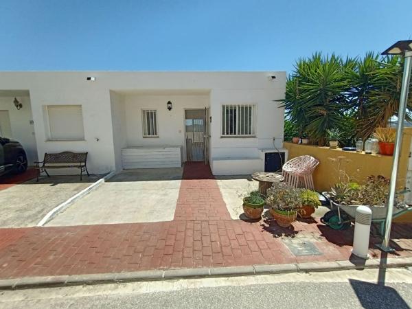 Chalet adosado en Avenida de la Vilajoiosa, 1, Relleu photo 4