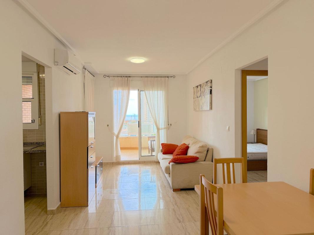 Venta de piso en Piso en Calle Presidente Adolfo Suárez, 18, Pueblo Poniente, Benidorm, Benidorm
photo 4