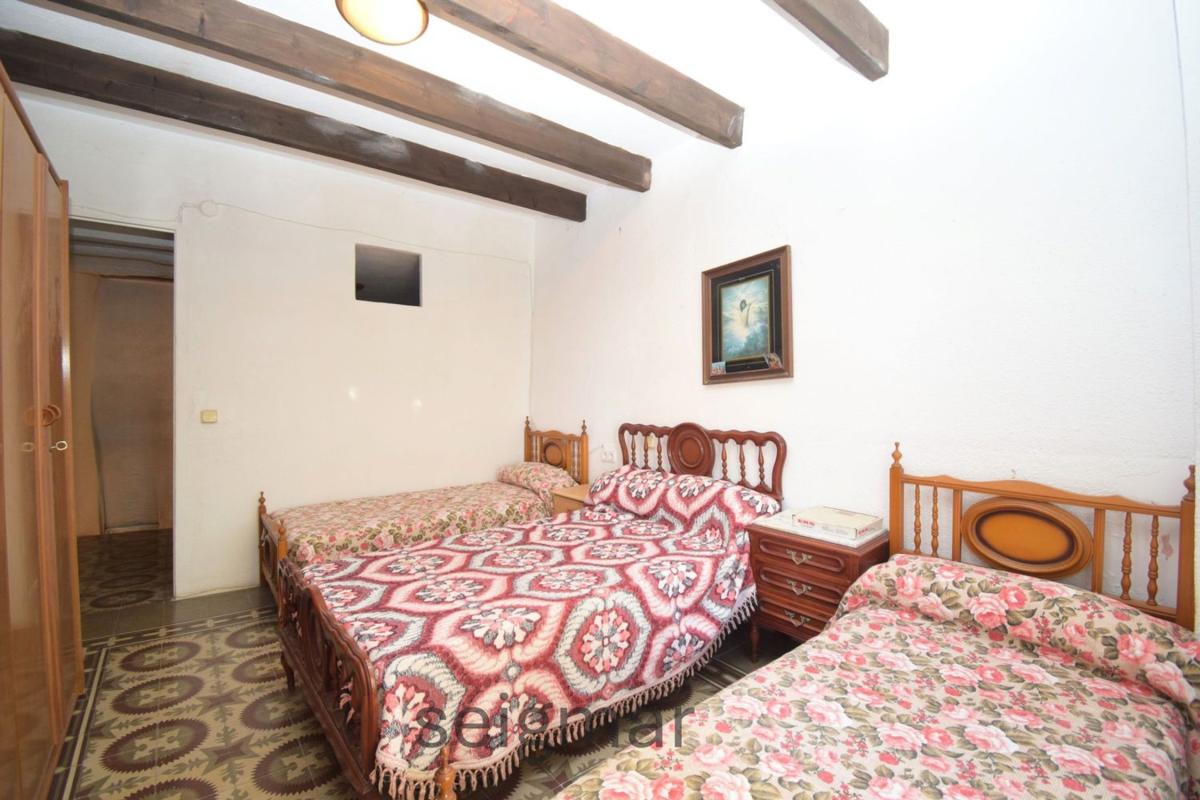 Продажа таунхауса в Chalet adosado en Calle Sant Benet s/n, Platja Vila Joiosa, La Villajoyosa / Vila Joiosa , Ла Виллахойоса / Вила Хойоса photo 3