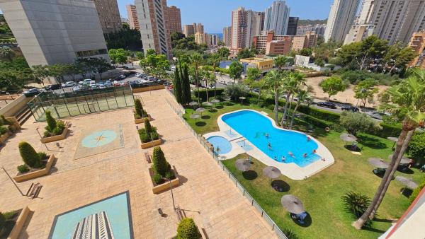 Sprzedaż mieszkania w Piso en Calle de la Torre les Maçanes, 1, Playa de Poniente, Benidorm, Benidorm
photo 1