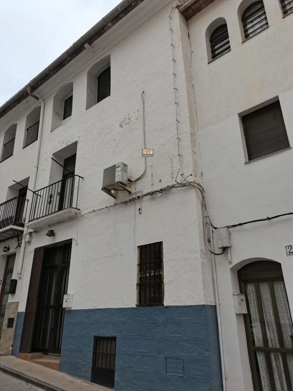 Properties for sale and rent in Spain photo 2