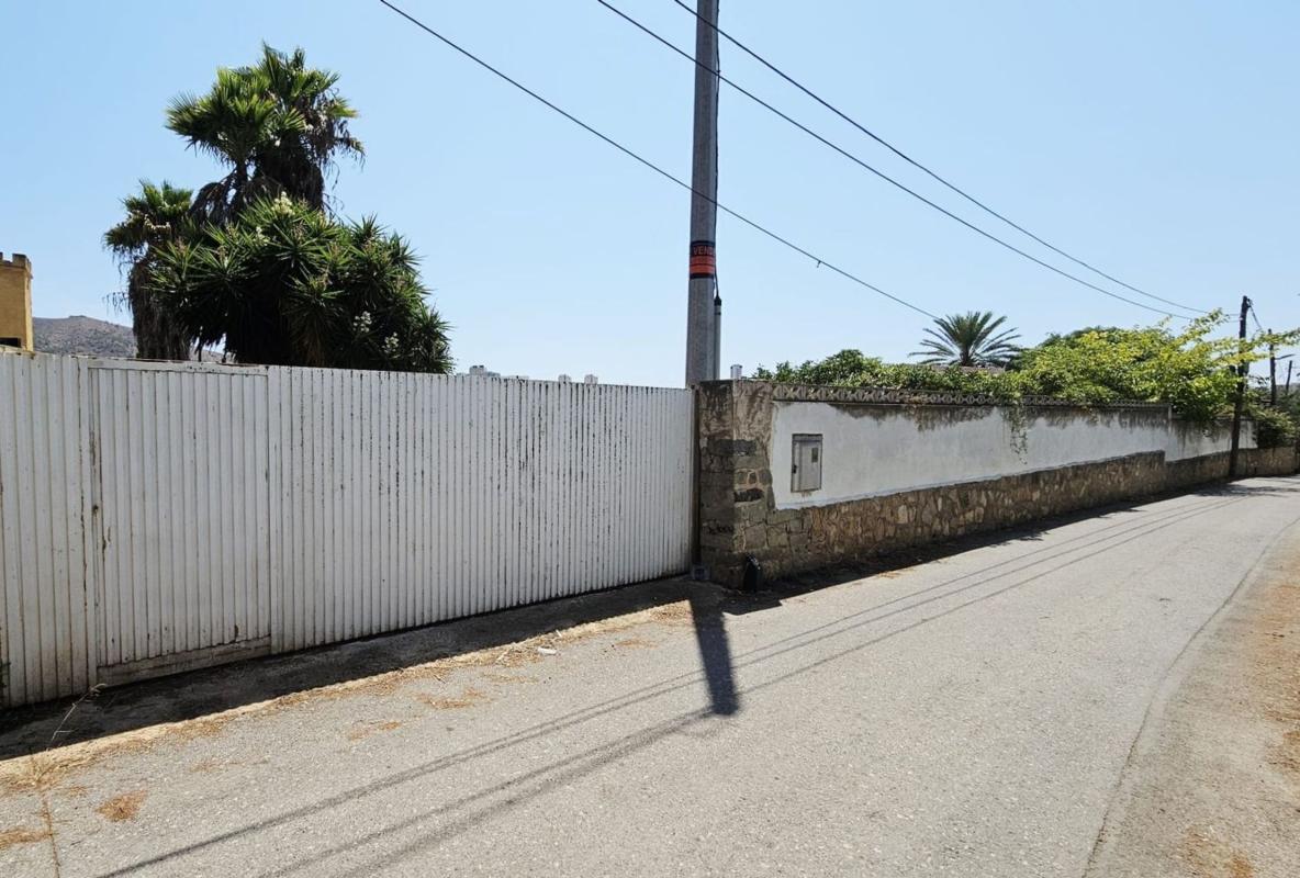 Продажа загородного участка в Finca rústica en Camino Azagador de Soria, Zona Rincón Alto, Benidorm , Бенидорм photo 3