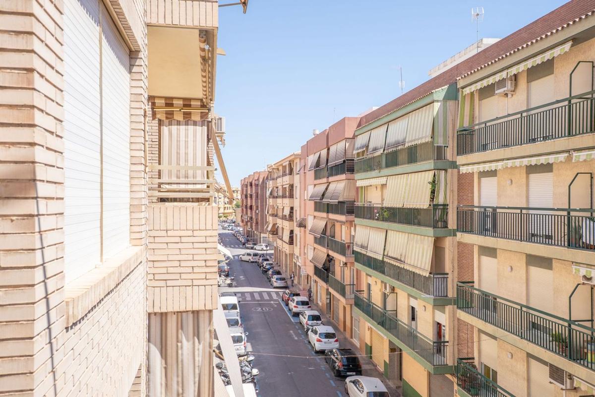 Sale of apartment in Piso en Calle Colón, Centro Urbano, La Villajoyosa / Vila Joiosa, La Villajoyosa / Vila Joiosa
photo 4