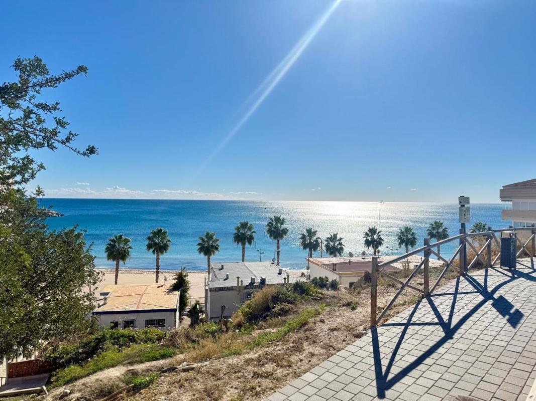 Sprzedaż mieszkania w Piso en Avenida Ciudad de Requena, 20, Platja Vila Joiosa, La Villajoyosa / Vila Joiosa, La Villajoyosa / Vila Joiosa
photo 1