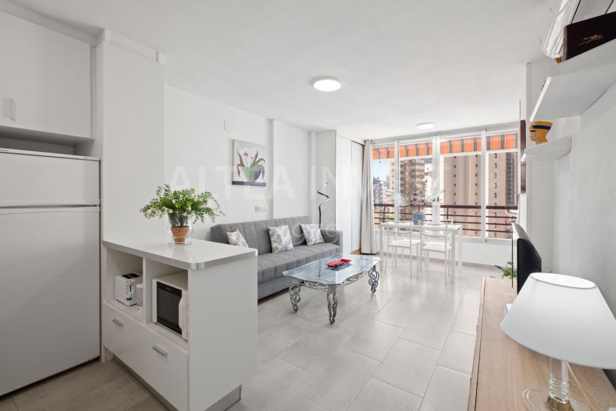 Продажа квартиры на Piso en Calle de Londres, 4, Zona Sierra Helada, Benidorm, Бенидорм
photo 2
