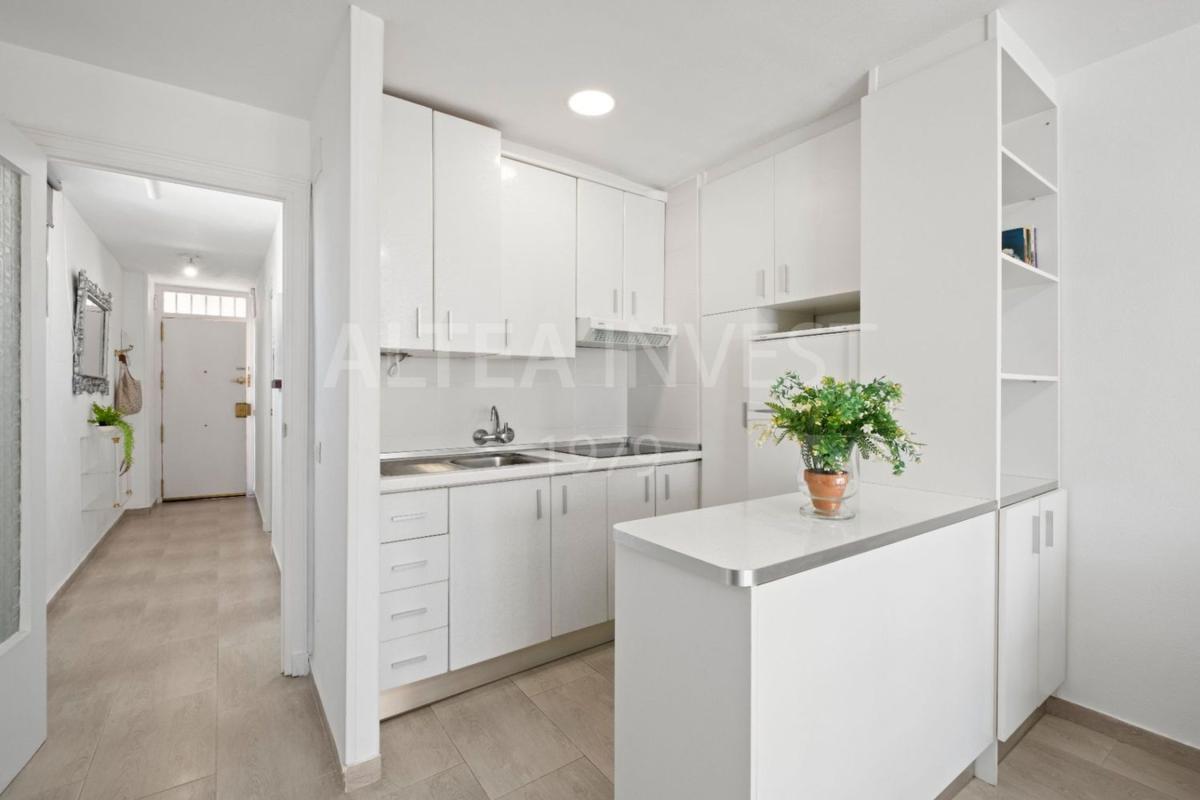 Продажа квартиры на Piso en Calle de Londres, 4, Zona Sierra Helada, Benidorm, Бенидорм
photo 5