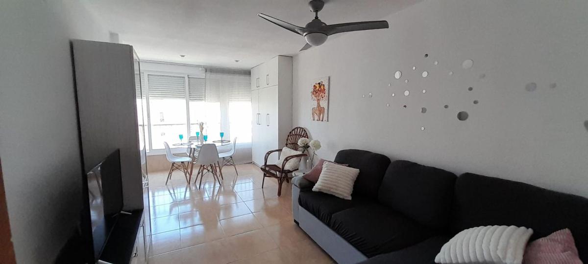 Venta de piso en Piso en Calle Gerona, 30, Playa de Levante, Benidorm, Benidorm
photo 3