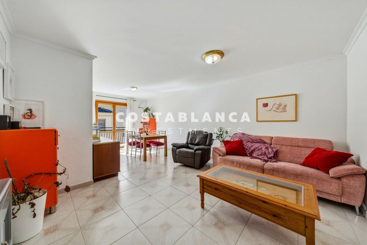 Venta de piso en Piso en Calle Nou de Octubre, Casco urbano, Polop, Polop
photo 2