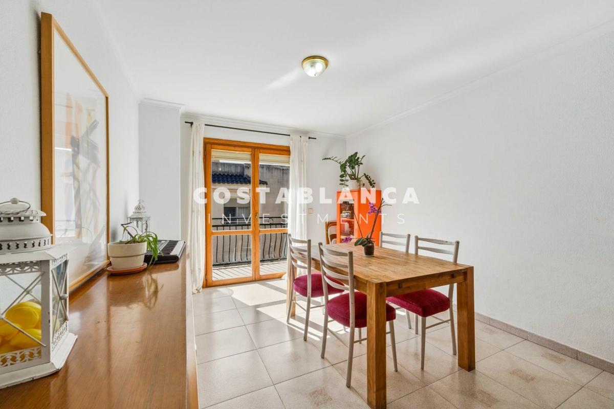 Venta de piso en Piso en Calle Nou de Octubre, Casco urbano, Polop, Polop
photo 5