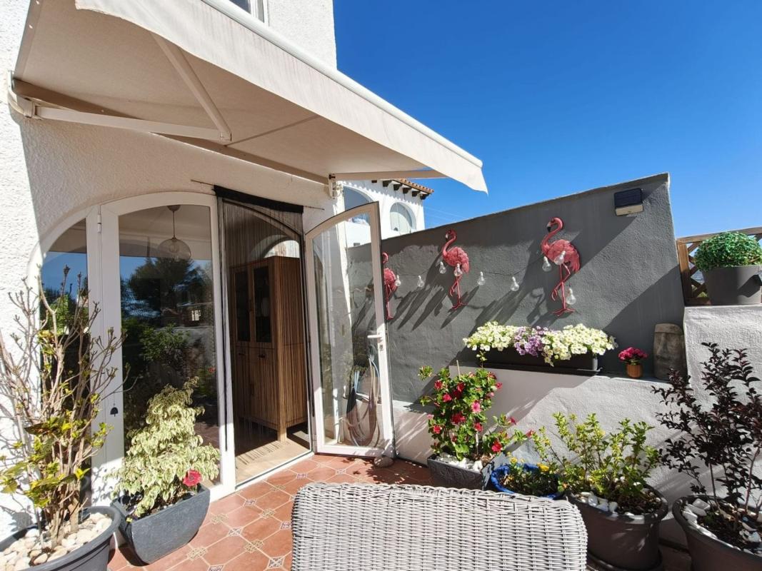 Продажа таунхауса в Chalet adosado en Calle Mar Caspi, El Tossal-Bello Horizonte, La Nucia , Ла Нусия photo 3
