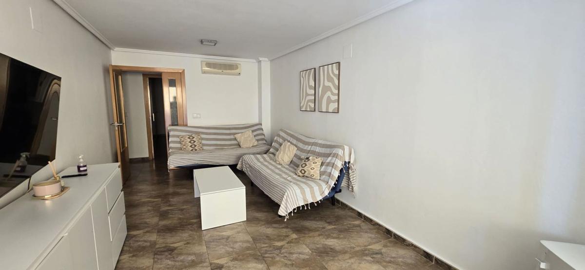 Sale of apartment in Piso en Avenida Mestral, Cala Alta - Veramar, La Villajoyosa / Vila Joiosa, La Villajoyosa / Vila Joiosa
photo 2