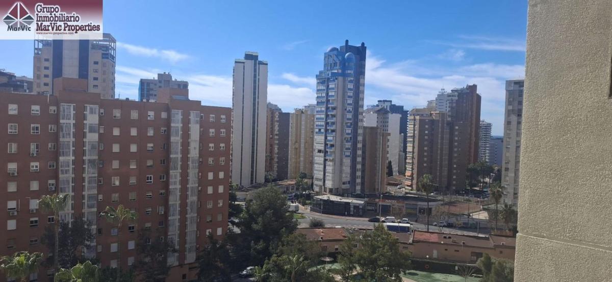 Venta de piso en Piso en Pueblo Levante, Benidorm, Benidorm
 photo 2
