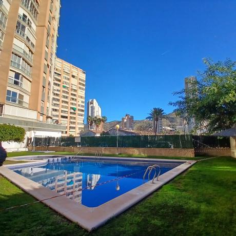 Venta de piso en Piso en Avenida de Zamora, Zona Rincón Bajo, Benidorm, Benidorm
photo 1