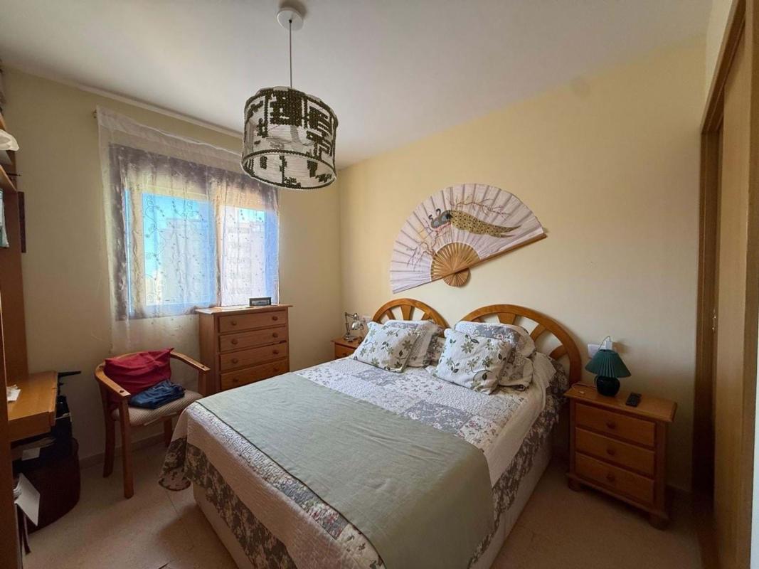 Venta de piso en Playa de Poniente, Benidorm
photo 3