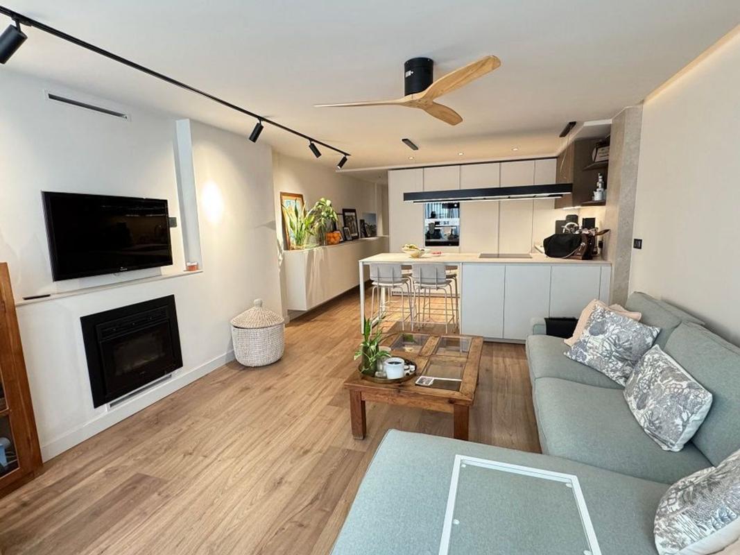 Продажа квартиры на Piso en Altea Pueblo, Altea, Алтея
photo 1