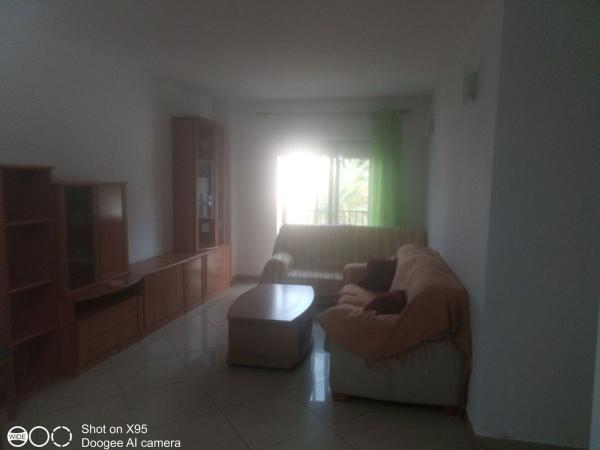 Venta de piso en Piso en Calle Braçalet s/n, Casco urbano, Polop, Polop
thumbnail 3