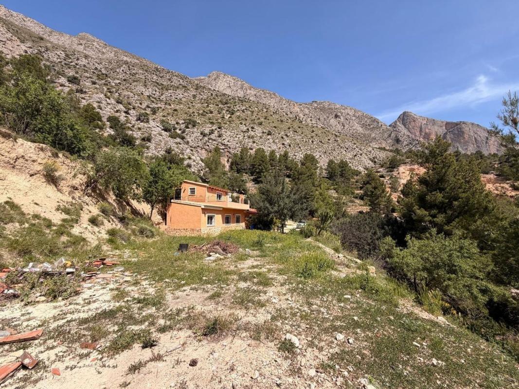 Продажа загородного участка в  Finca rústica en Sella , Селла photo 4