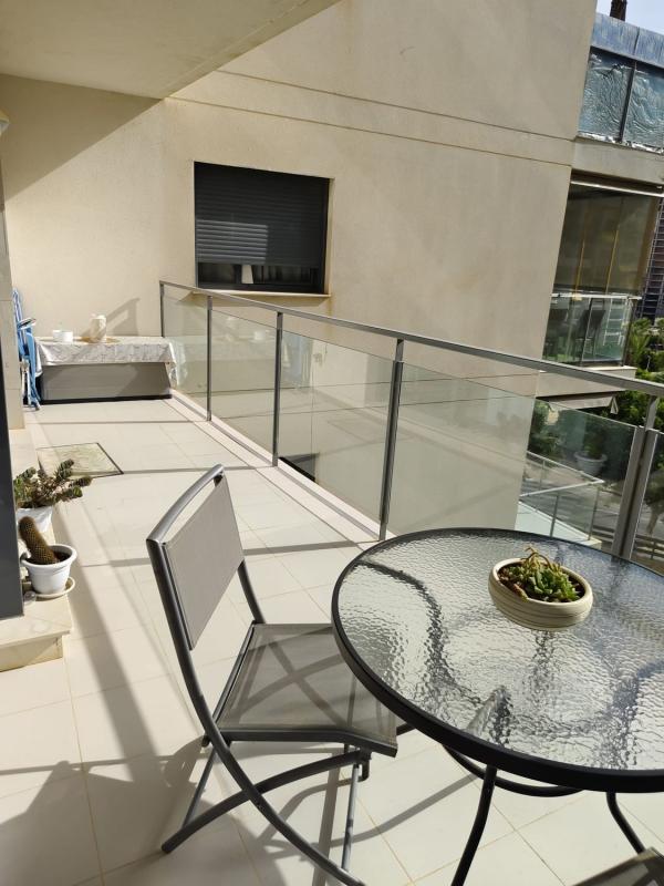Продажа квартиры на Piso en Calle Marinada, Cala Alta - Veramar, La Villajoyosa / Vila Joiosa, Ла Виллахойоса / Вила Хойоса
photo 2