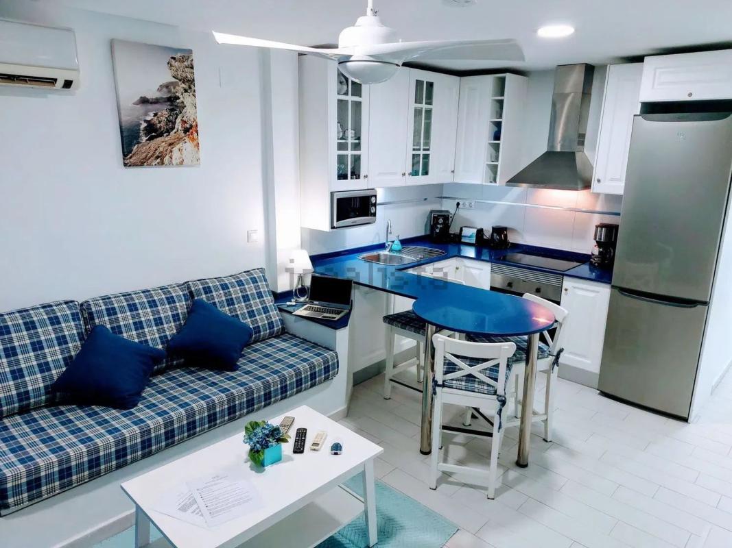 Venta de piso en Piso en Calle Gerona, Playa de Levante, Benidorm, Benidorm
 photo 2