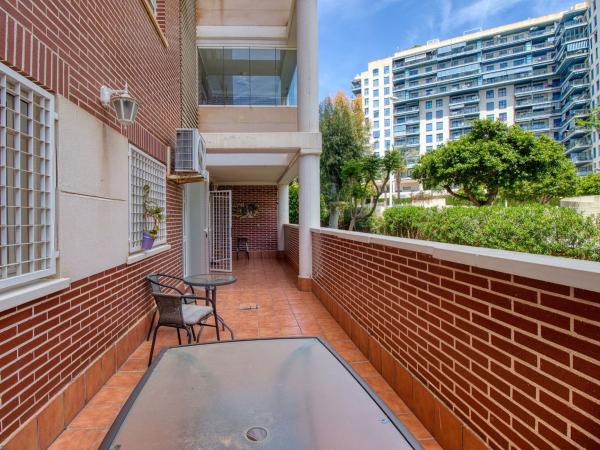 Venta de piso en Piso en Bulevar - Puerta Mítica, La Villajoyosa / Vila Joiosa, La Villajoyosa / Vila Joiosa
photo 1