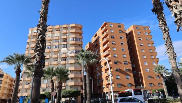 Sprzedaż mieszkania w Piso en Centro Urbano, La Villajoyosa / Vila Joiosa, La Villajoyosa / Vila Joiosa
photo 1