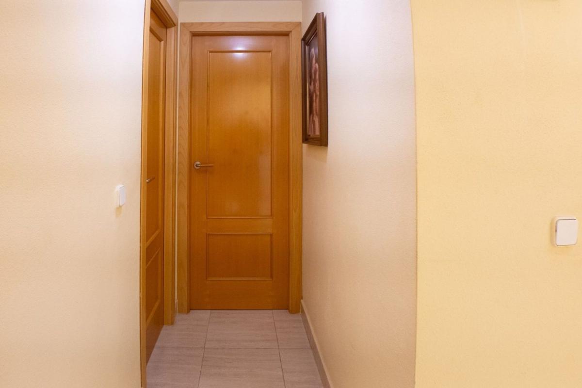 Продажа квартиры на Piso en Calle Gregal, Bulevar - Puerta Mítica, La Villajoyosa / Vila Joiosa, Ла Виллахойоса / Вила Хойоса
photo 4