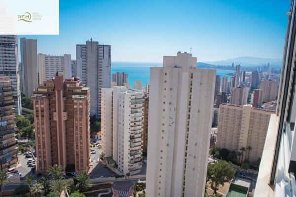 Venta de piso en Piso en Zona Sierra Helada, Benidorm, Benidorm
 photo 1
