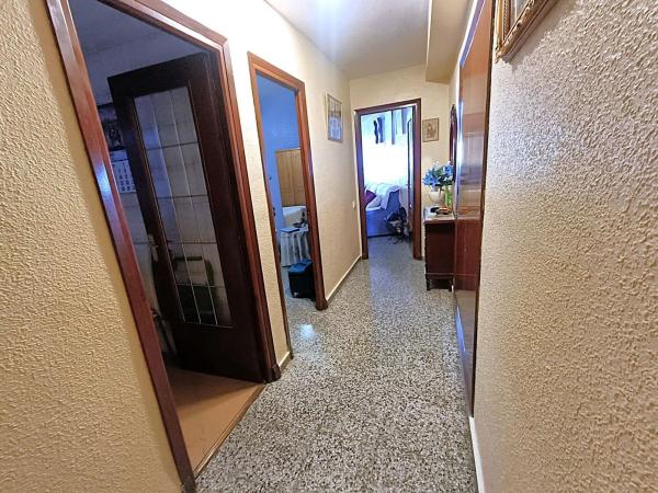 Sprzedaż mieszkania w Piso en Centro Urbano, Benidorm, Benidorm
thumbnail 2